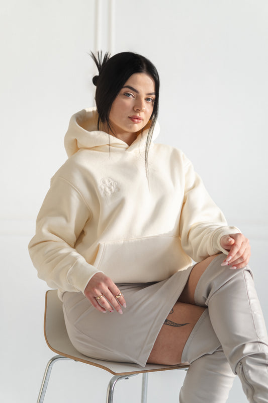 Baiboka Fluffy & Oversized Minimalistic Hoodie – Cream