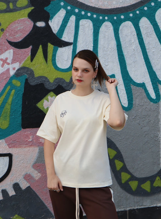 Baiboka  Minimalistic Oversized T-Shirt - Cream